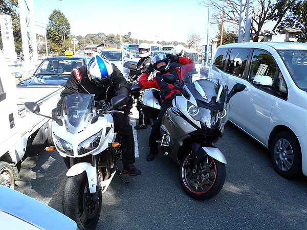 伊勢神宮目前の交差点前にて